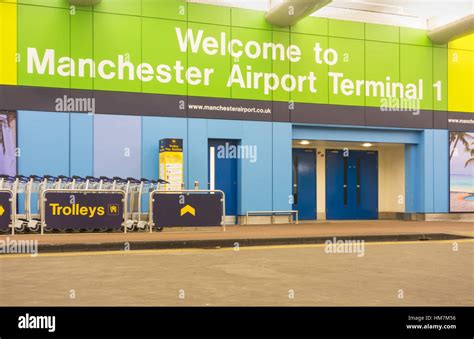 Manchester Airport Terminal 1 Entrance Manchester Uk Stock Photo Alamy