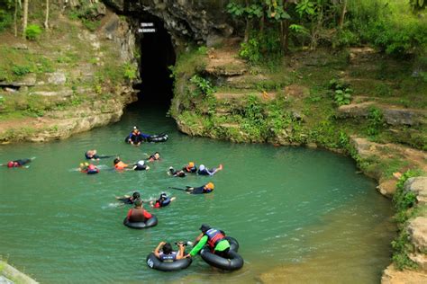 Menikmati Sensasi Cave Tubing Di Gua Pindul Indonesia Kaya