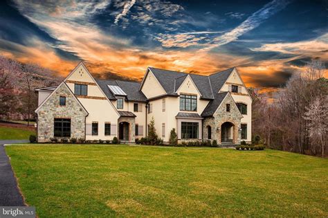 9 Unbelievable Homes on the Market in McLean - Haven Lifestyles