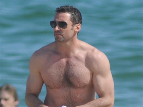 Hugh Jackman: Seine Frau mag ihn eher pummelig | Promiflash.de