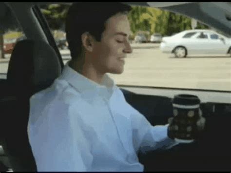 How to remove coffee, tea and fruit juice from a white shirt mix one tablespoon of white vinegar with one teaspoon of castile soap in a bowl and place stained shirt in the solution for 30 minutes. How To Remove A Coffee Stain From Your Crisp White Shirt | HuffPost Canada