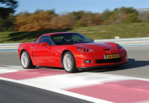 2019 chevrolet corvette stingray convertible. Pictures of Corvette Z06 EU-spec (C6) 2006-08