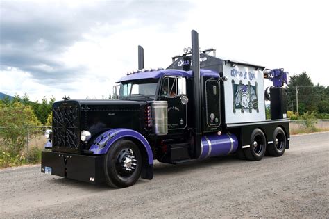 Purple And Black Semi Truck Tuning Chrome Tractor Peterbilt 379
