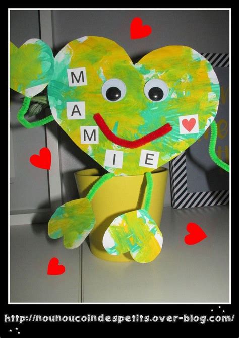 Activite pour la fete des grand mere. .. Gros Coeur pour mamie .. | Bricolage fête des grand ...