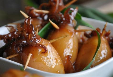 5 ekor sotong 400 gm isi udang ditumbuk. Cara untuk membuat Ketupat Sotong | My Resepi