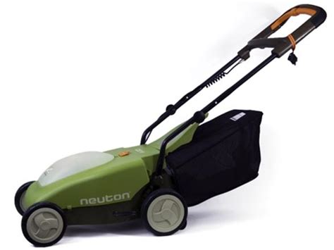Place the battery in the charger until the green indicator goes solid. Neuton CE 5.2 Battery-Powered Lawn Mower