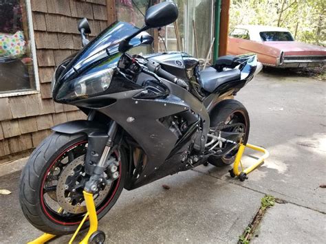 18k milesintegrated front & flush mount rear signalsnewer tiresinvisiguard paint protection custom leather seats with red+black stitch & carbon trim (softer. 2005 Yamaha R1 Raven West Shore: Langford,Colwood ...