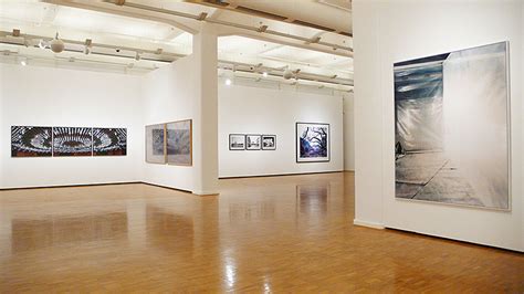 Die kunden der sparkasse leipzig haben die möglichkeit ihre finanzgeschäfte in einer von mehr als 80 filialen erledigen zu können. Kunsthalle der Sparkasse Leipzig zeigt »counterpoint ...
