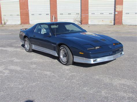 All models 1000 aztek bonneville catalina chieftain fiero firebird firebird trans am g3 g5 g6 g8 grand am grand le mans grand prix grand ville gto le mans montana montana sv6 safari solstice star chief sunbird sunfire. 1985_Trans_Am