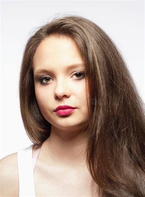 This test starts off with a boy, then a girl, then boy, then girl, and so on. Beautiful Teenage Girl With Long Brown Hair Stock Photo ...