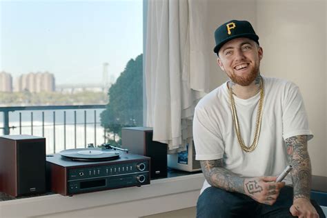 Mac Miller Stream His Newest Project The Divine Feminine I Am The