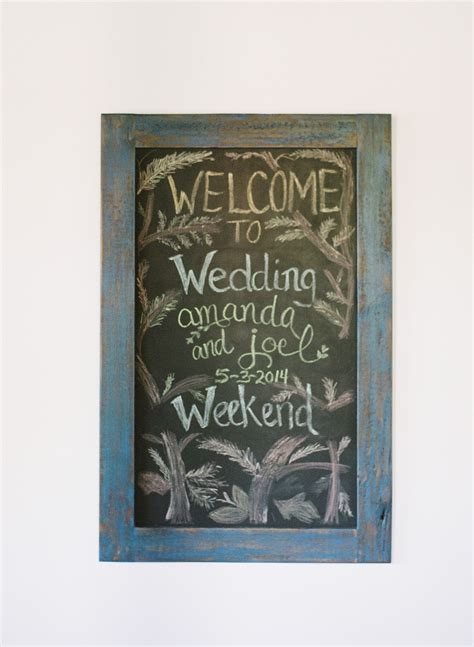 We have chalkboard signs for weddings of all themes. Decorative Chalkboard Wedding Sign
