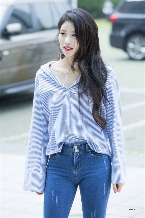 미주 • (miju) (hanja 美洲). 청바지에 셔츠 ~ 미주.jpg