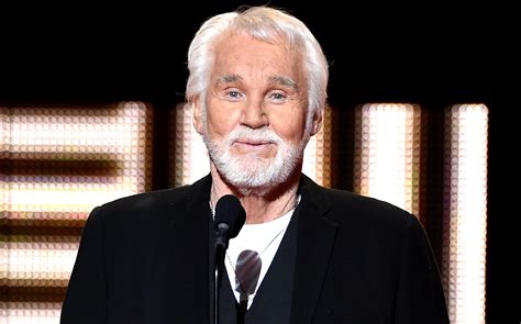Top Five Highlights From 'CMT GIANTS Kenny Rogers: A ...