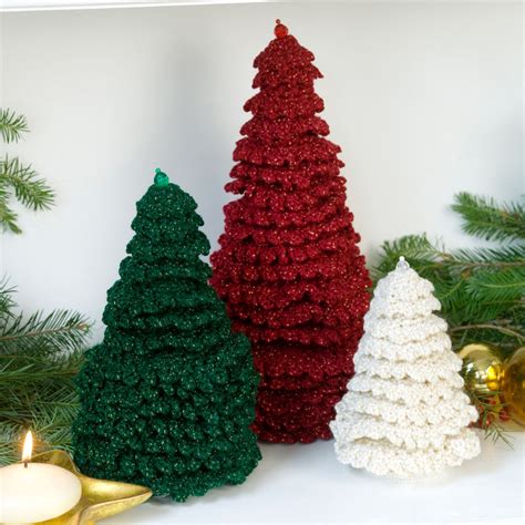 Red Heart Ruffle Fir Trees Yarnspirations Crochet Christmas Trees
