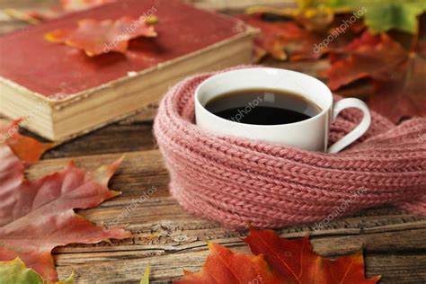 Coffee With Autumn Leaves And Scarf — Stock Photo