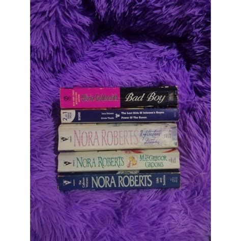 Nora Roberts And 2 Books Preloved Shopee Philippines