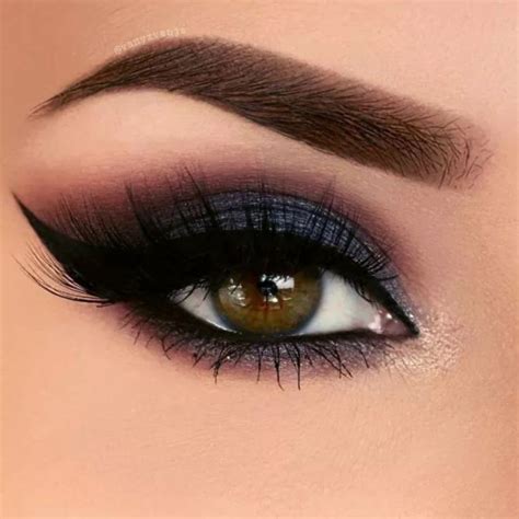 Awesome 47 Smokey Eyes Makeup Ideas To Inspire You Attirepin Com