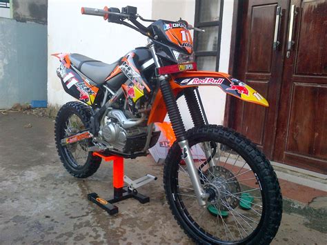 Motor modif spesial bagi dani pedrosa. Klx 150 Modifikasi: Klx 150 modif