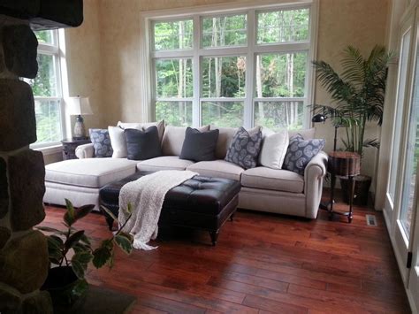 Traditional Style Living Room With Cherry Finished Wood Flooring