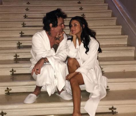 Pic Tommy Lee Marries Social Media Star Brittany Furlan In Matching