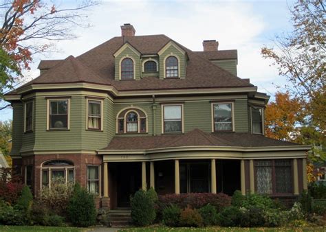 Naples And Hartford In Season Victorians Exterior Paint Colors For