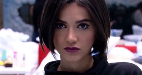 Manu gavassi (real name manoela latini gavassi francisco, born on january 4th 1993) is a brazilian singer. Manu Gavassi assume nova face no BBB 20 e preocupa Boninho ...