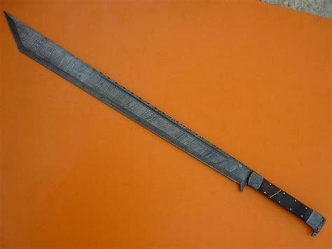 Custom Handmade Hand Forged Damascus Steel Hunting Viking Machete Sword