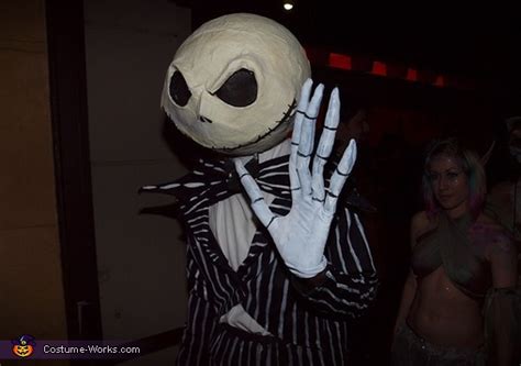 Giant pool noodle lollipops from youtube. DIY Jack Skellington Costume - Tim Burton's Nightmare ...