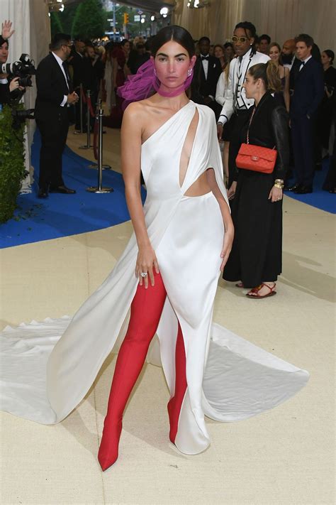 The Most Outrageous Met Gala Looks Of All Time Met Gala Dresses Met