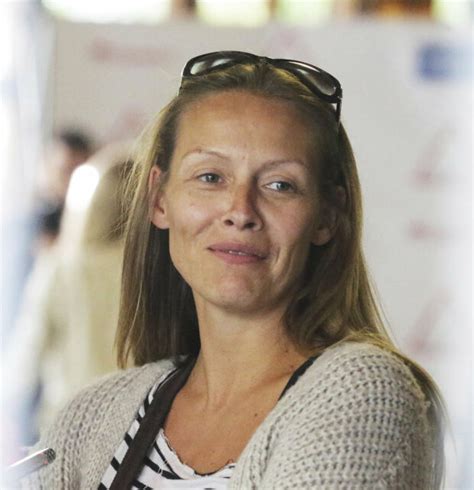 Pyšný otec (28) ji na mejdanu slušně zapil! Moderátorka oznámila velmi šťastnou novinku. Martina ...