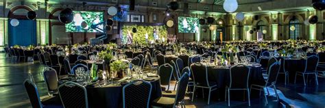 Hire Corporate Christmas Party Venues In London Headbox