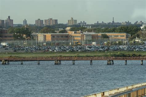 Ahead Of Rikers Closure New York City Must Reduce Arnold Ventures