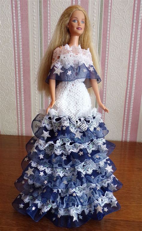 tuto gratuit barbie barbie robe étoilée chez laramicelle pull jacquard barbie diy ball