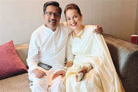 Newly Weds Tina Dabi And Pradeep Gawande Share First Picture After