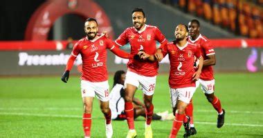 ويحل النادي الأهلي المصري ضيفاً على نظيره فريق الدحيل القطري مساء الخميس المُقبل على استاد المدينة التعليمية توقيت مُباراة الدحيل والأهلي في كأس العالم للأندية. الأهلي المصري يواجه الدحيل القطري بمونديال الأندية - صوت الدار