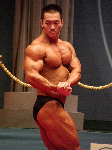Kim Ji Hun Korean Bodybuilder