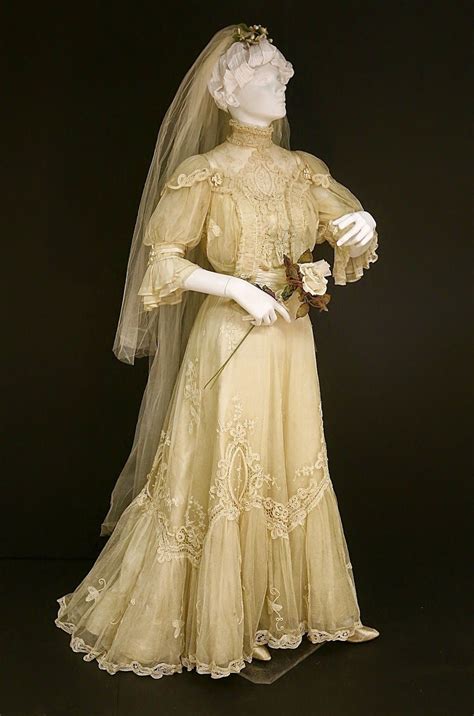 Darien Historic Dress Wedding Gown Net Dress C 1905 114