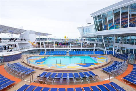 Top 10 Things To Do On The Harmony Of The Seas Cruise Ship
