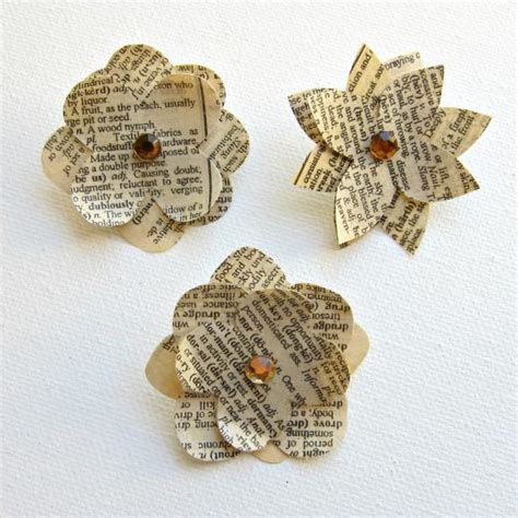 May 28, 2019 · in today's post: Tutorial: Paper Flower Push Pins » Dollar Store Crafts