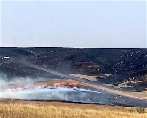 Grass Fire South Of Blunt Burns Hundreds Of Acres Local News Stories