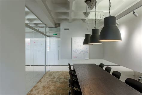 Office Space In Marousi By Lowfat Architectureinteriors Greece Bigsee