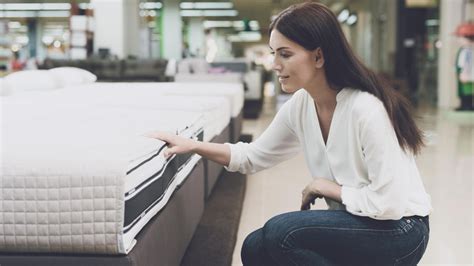 Diese konnte im matratzentest der stiftung warentest eine gesamtnote von 2,3 („gut) erzielen. Stiftung Warentest: Das sind die besten Matratzen aus zehn ...