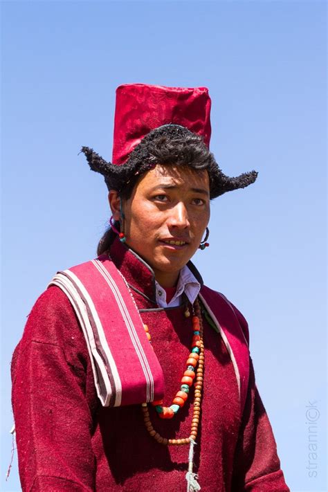 Goucha Dress Ladakh Traditional Clothing India Skinner Texpeady