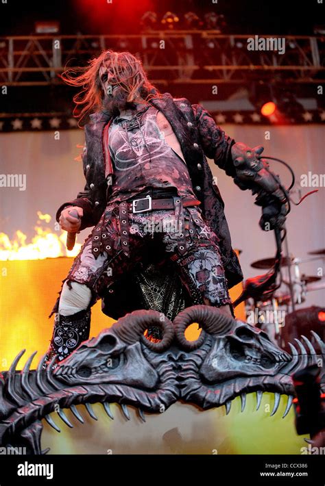 May 23 2010 Columbus Ohio Usa Singer Rob Zombie Performs Live As