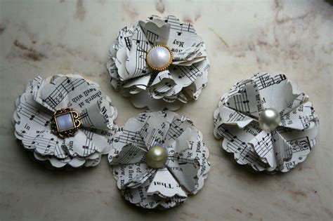Cardstock for paper flowers uk. Vitamin C... A Daily Dose of Creativity: Singing Flowers