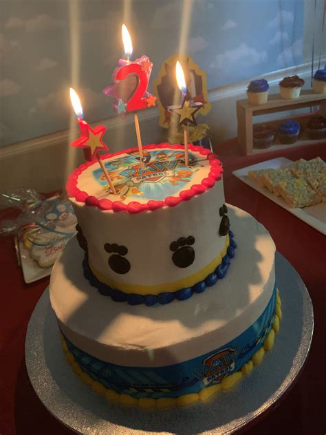 A basket weave on the sides of the 8 round and 13 rectangle with tons of daisies and baby breath top off this perfect cake! Paw Patrol Cake | Paw patrol cake, Walmart bakery ...