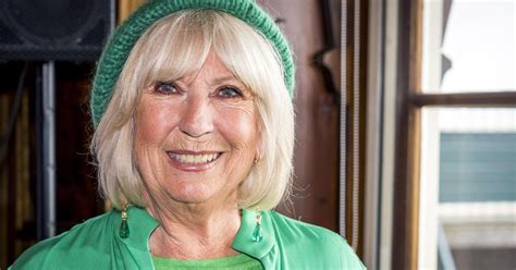 2 maart 2020 by willeke alberti. Willeke Alberti: 'Ik vier de hele maand KERST ...