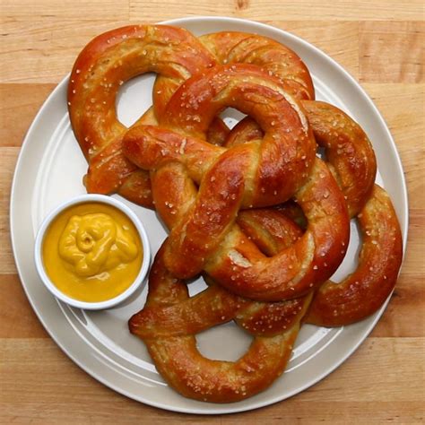 The Great Soft Pretzel Debate Sweet V Salty Resetera