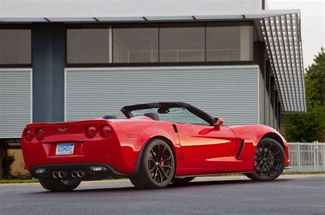 Chevrolet have announced that a 2013 corvette 427 convertible collector edition will make it's debut on january the 21st and will go on sale this summer. Driven: 2013 Chevrolet Corvette 427 Convertible ...